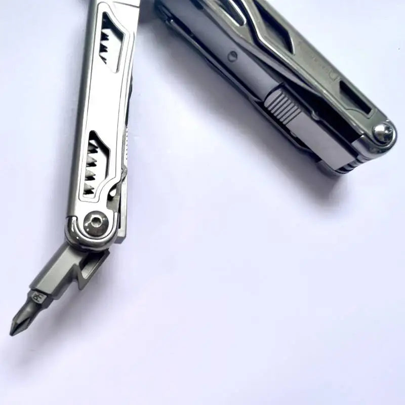 Daicamping DL1 Extra Cutter Scissors Saw Clamp Multi Tools /Clip Pliers Multifunctional Foldable EDC Folding Knife Multitools