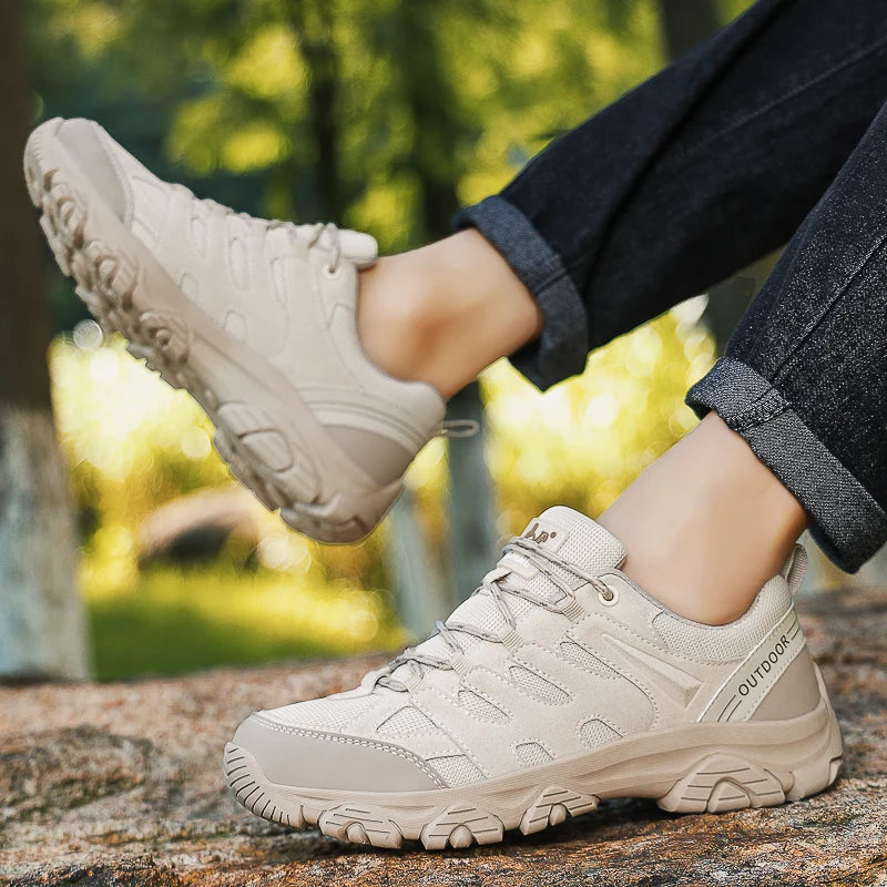 Large Size 38-47 Men Outdoor Hiking Shoes Mountaineering Sports Shoes Lace-up Hiking Outdoor Non-slip Thick-soled Mountain Shoes