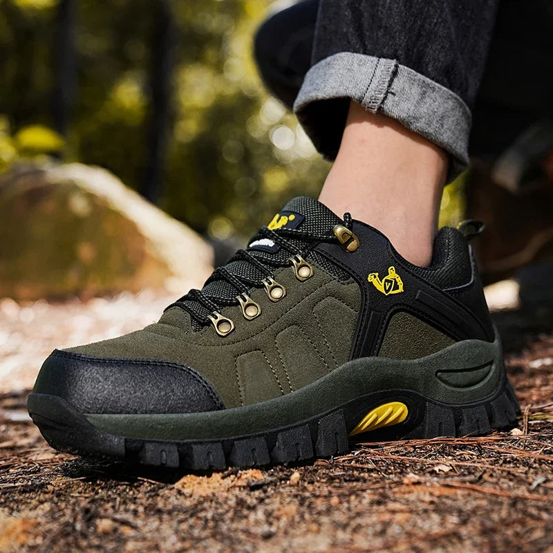 Mens Women Classical Hiking Boots Summer Winter Outdoor Non Slip Fashion Sneakers Ankle Boot Boys Rubber Climbing Shoes Autumn